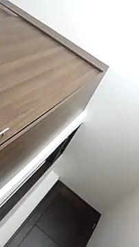 saray reesee online show from February 2026 07:56:01 PM