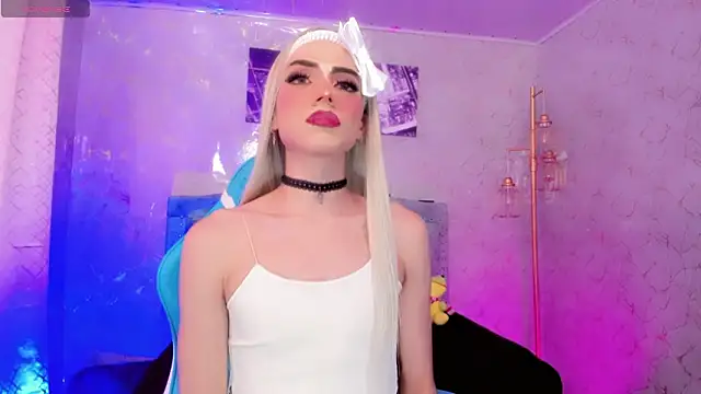 Kate and penny online show from March 2026 12:44:02 PM