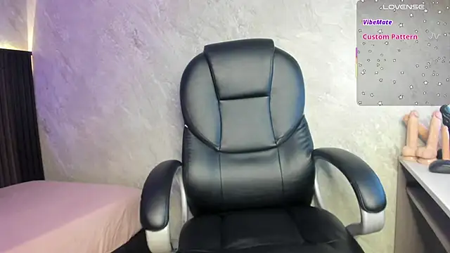 tanisha  lux online show from January 2026 07:07:02 PM