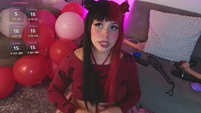 Snapshot of swaghoe_ chatting on February 2026 06:32:01 AM swaghoe online show from February 2026 06:32:01 AM