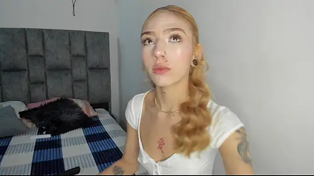 emily pons online show from January 2026 06:44:02 PM