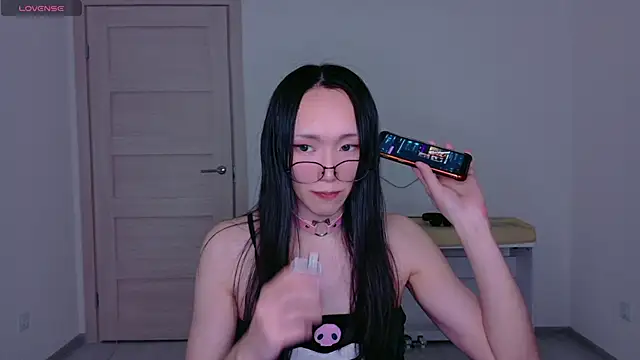 ChosenChampionofSlaanesh online show from January 2026 12:06:02 AM