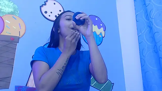 skinnysexzara18 online show from February 2026 01:12:01 AM