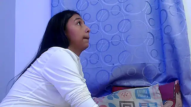 skinnysexzara18 online show from February 2026 05:39:02 AM