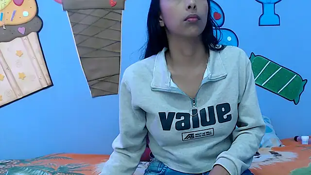 skinnysexzara18 online show from January 2026 01:20:02 AM