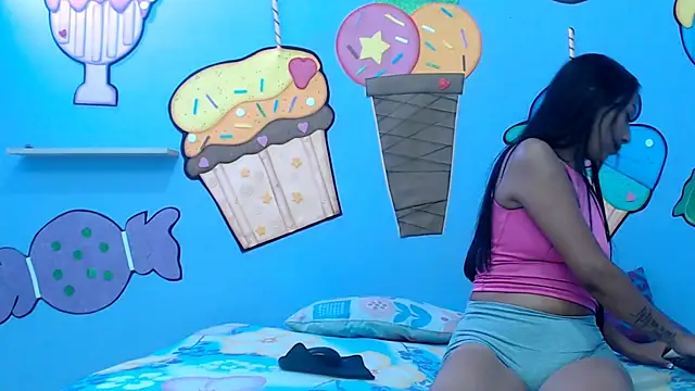 skinnysexzara18 online show from January 2026 01:42:01 AM