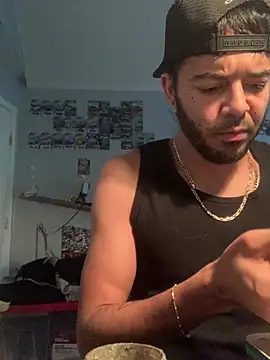 PRBoricua787 online show from June 2026 06:02:02 PM