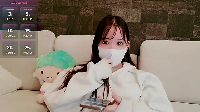 Mayu 000 online show from April 2026 12:12:02 PM