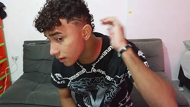 naugthy boy88 online show from January 2026 06:22:02 PM