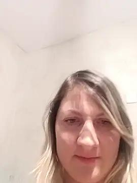 Stephania77727 online show from January 2026 05:53:01 PM