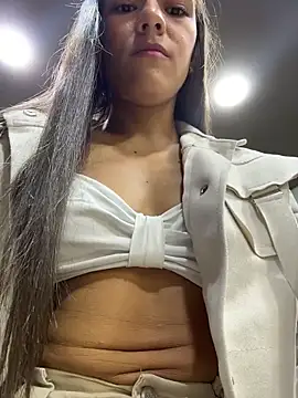 TaylorrHill online show from March 2026 07:29:01 PM