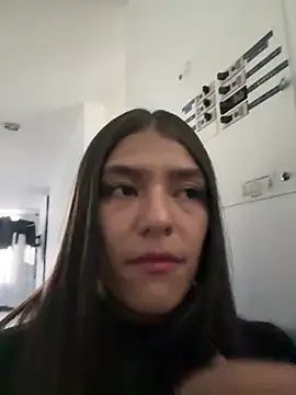 TaylorrHill online show from January 2026 07:17:02 PM