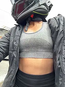 TaylorrHill online show from March 2026 07:29:01 PM