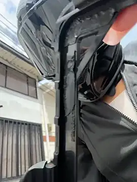 TaylorrHill online show from April 2026 06:58:02 PM