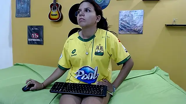 marcelasweet457 online show from February 2026 01:22:01 PM