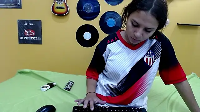 marcelasweet457 online show from February 2026 01:24:01 PM