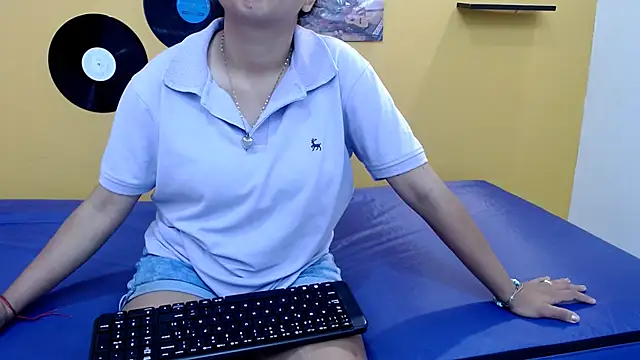 marcelasweet457 online show from March 2026 01:34:02 PM