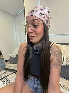 Snapshot of EVA_WILD1 chatting on February 2026 09:25:02 PM EVA WILD1 online show from February 2026 09:25:02 PM