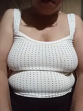 Snapshot of Agnes-baby chatting on June 2026 10:36:01 PM Agnes-baby online show from June 2026 10:36:01 PM