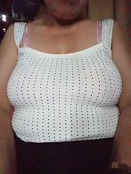 Snapshot of Agnes-baby chatting on June 2026 10:24:01 AM Agnes-baby online show from June 2026 10:24:01 AM