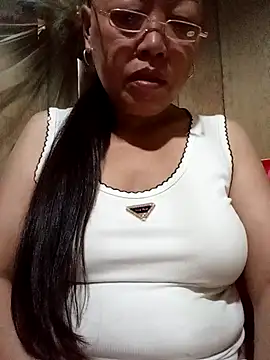 Snapshot of Agnes-baby chatting on June 2026 10:37:02 PM Agnes-baby online show from June 2026 10:37:02 PM
