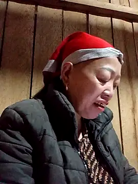 Snapshot of Agnes-baby chatting on February 2026 12:18:02 AM Agnes-baby online show from February 2026 12:18:02 AM