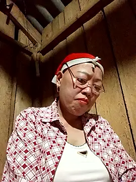 Agnes-baby online show from April 2026 02:01:01 PM