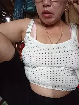 Snapshot of Agnes-baby chatting on June 2026 02:18:02 AM Agnes-baby online show from June 2026 02:18:02 AM