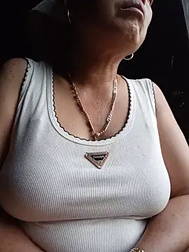 Snapshot of Agnes-baby chatting on July 2026 10:38:01 PM Agnes-baby online show from July 2026 10:38:01 PM