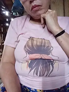 Snapshot of Agnes-baby chatting on June 2026 03:17:02 AM Agnes-baby online show from June 2026 03:17:02 AM