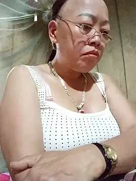 Snapshot of Agnes-baby chatting on July 2026 11:05:02 PM Agnes-baby online show from July 2026 11:05:02 PM