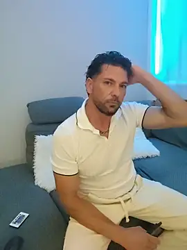 Angelo 33 online show from July 2026 08:39:02 PM