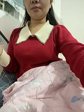 Avelyn-n online show from February 2026 12:43:02 AM