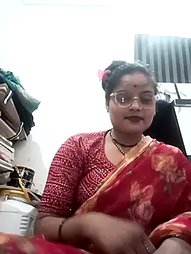 Snapshot of Manbi_bhabi chatting on July 2026 07:53:01 AM Manbi bhabi online show from July 2026 07:53:01 AM