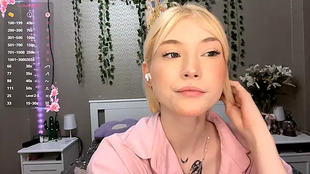 LlsabethHaze online show from February 2026 02:14:01 PM