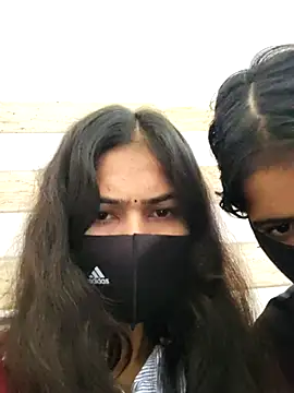 Snapshot of Cute--Sonam chatting on January 2026 05:47:01 AM Cute--Sonam online show from January 2026 05:47:01 AM