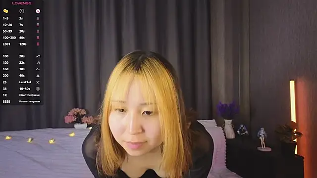 MartaHexen online show from February 2026 04:12:02 PM