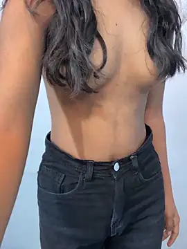 HotxAnamika online show from March 2026 03:56:04 AM