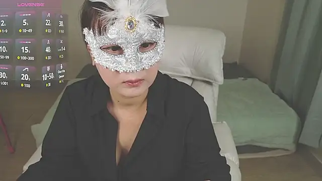 Snapshot of MIJA8922 chatting on February 2026 12:05:01 PM MIJA8922 online show from February 2026 12:05:01 PM