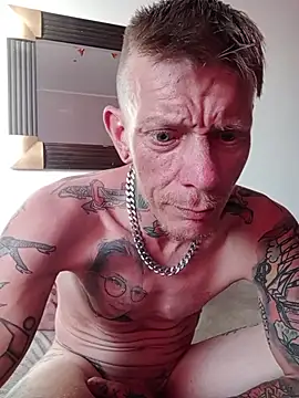 Der Schoene Penis online show from May 2026 05:52:01 PM