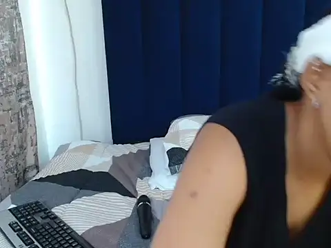 Snapshot of Sophia_2026 chatting on January 2026 01:28:01 PM Sophia 2026 online show from January 2026 01:28:01 PM