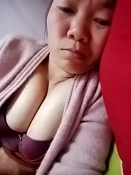 Snapshot of YINA-6969 chatting on January 2026 03:38:01 PM YINA-6969 online show from January 2026 03:38:01 PM