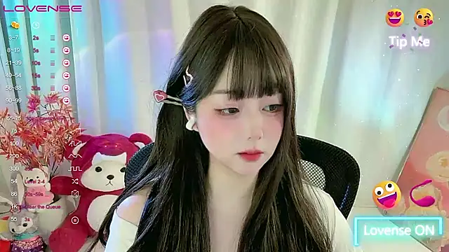 CLaire-5 online show from February 2026 12:17:01 PM