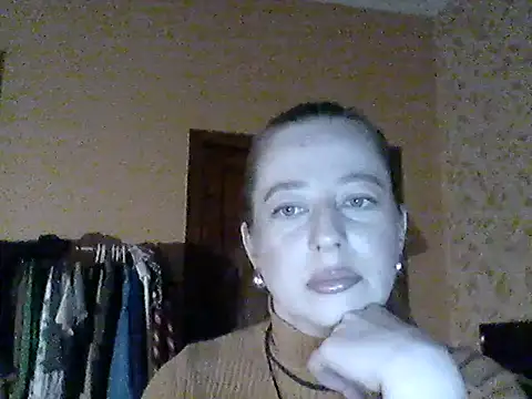 Miralisse online show from February 2026 10:42:02 PM