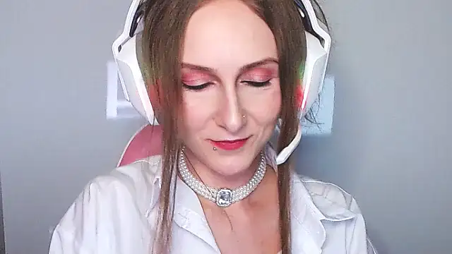 Snapshot of Sokavine chatting on March 2026 05:08:02 AM Sokavine online show from March 2026 05:08:02 AM