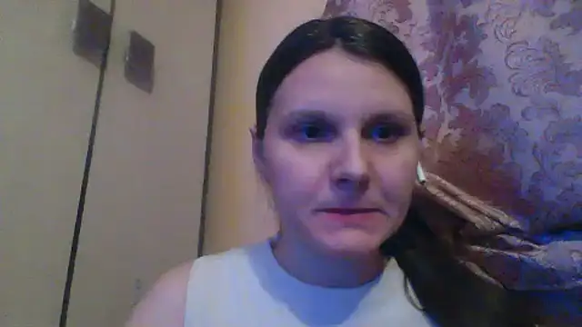 Fenariva online show from February 2026 05:57:01 PM