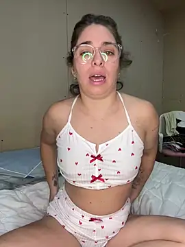 soyanahii online show from April 2026 11:44:02 AM