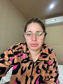 soyanahii online show from June 2026 01:44:02 PM
