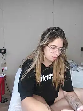 soyanahii online show from March 2026 09:35:01 PM