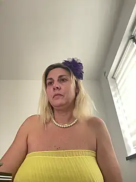 Amelia9798 online show from January 2026 08:29:01 AM